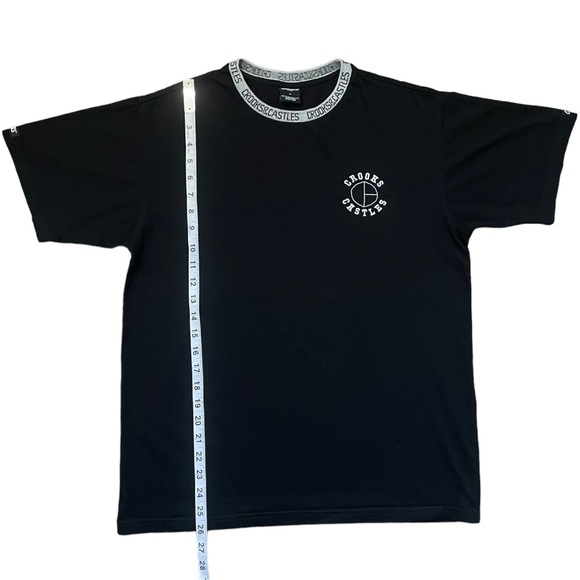 Crooks & Caster Embroidered Tee Shirt (M) - Picture 3 of 6